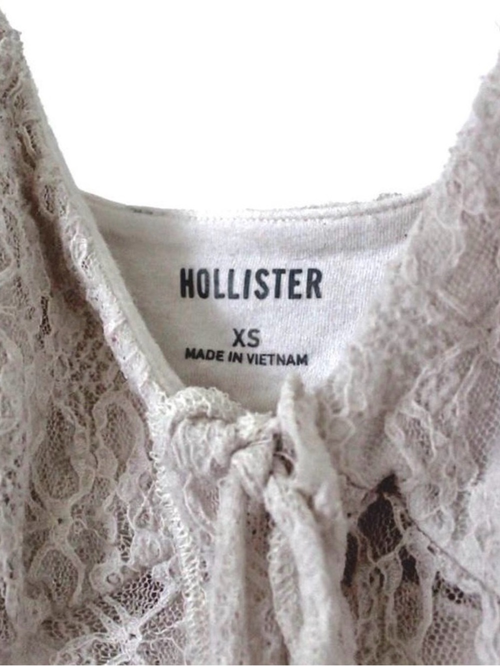 Hollister white lace tie-front cami